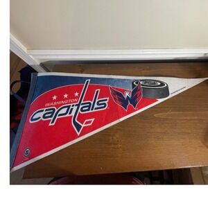 Washington Capitals NHL Felt Pennant Rico Industries Red White Blue Hockey Decor